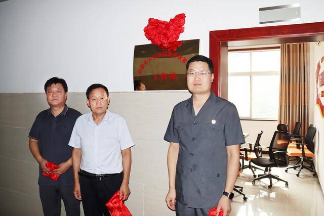 社旗縣人民法院服務貨架企業(yè)工作站揭牌成立:貨架